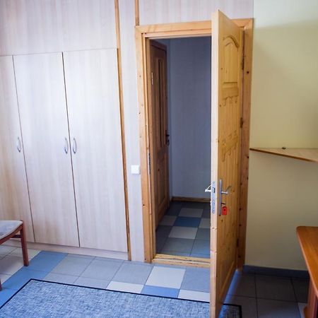 Marijampolė Eivaホステル エクステリア 写真