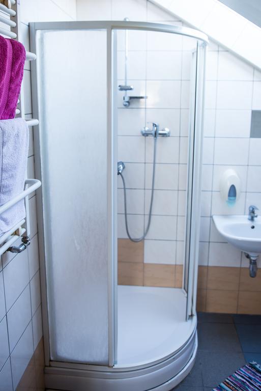 Marijampolė Eivaホステル エクステリア 写真
